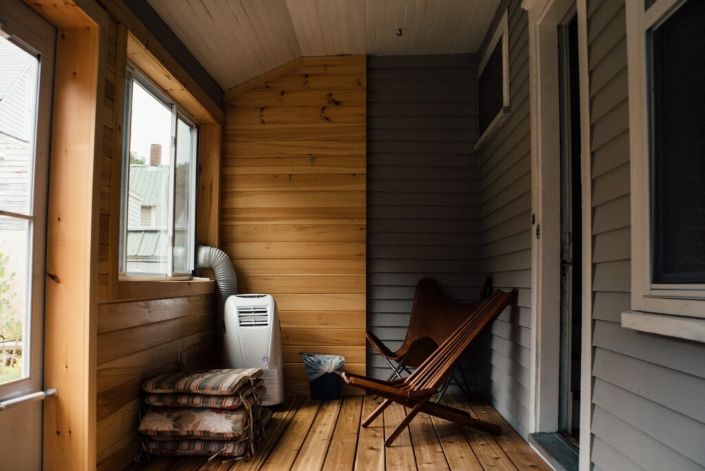 how to close in a porch