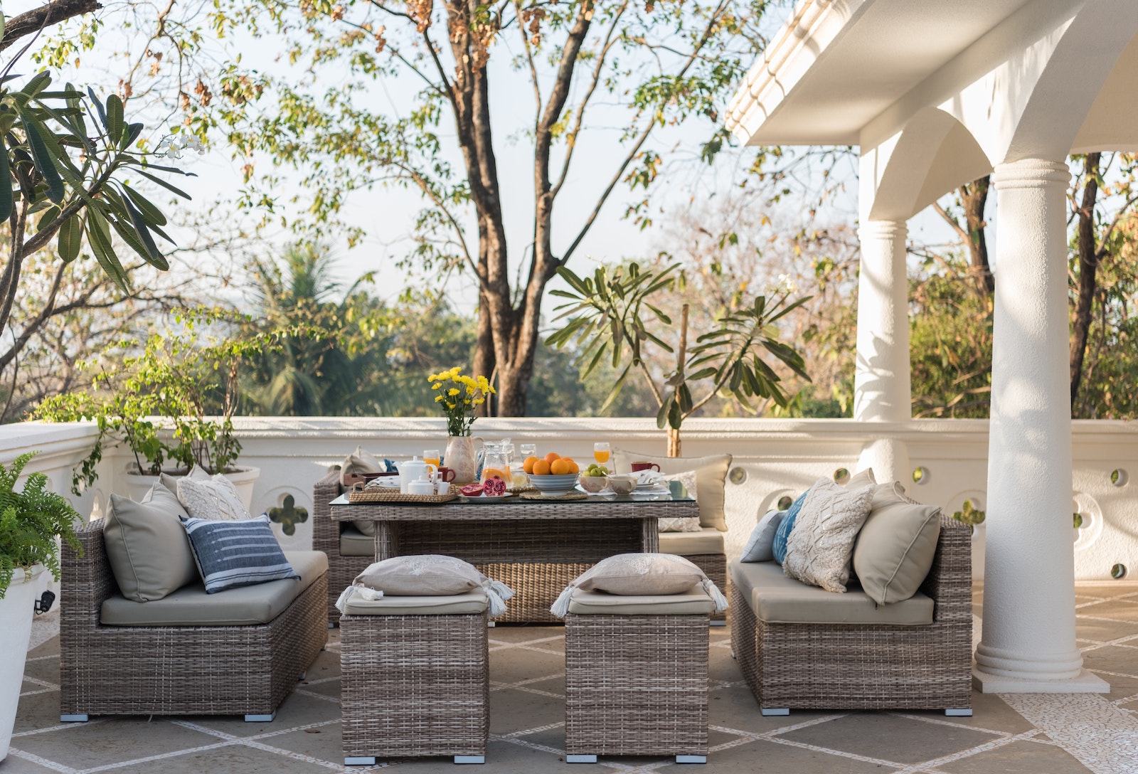 how to keep patio furniture from blowing away