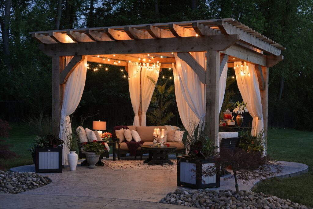 How to Decorate a Patio with a Pergola